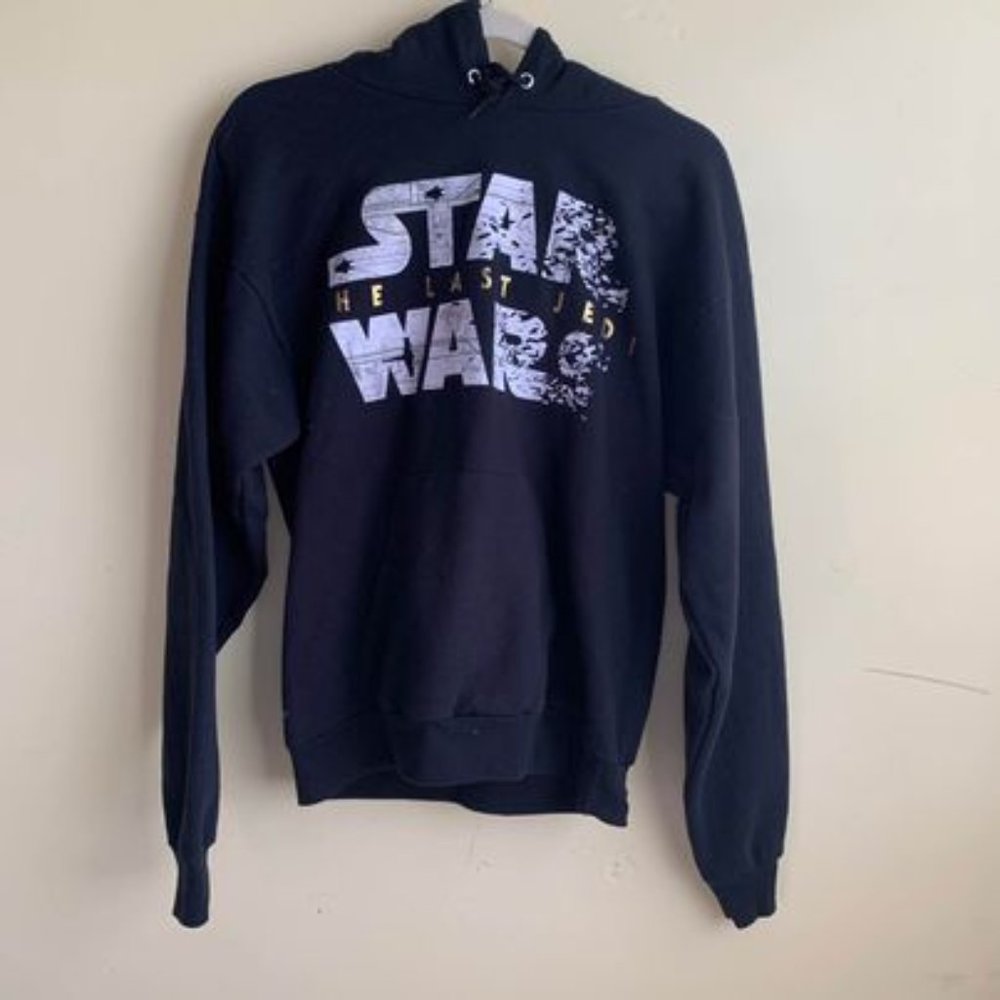 Star Wars Sweater Medium